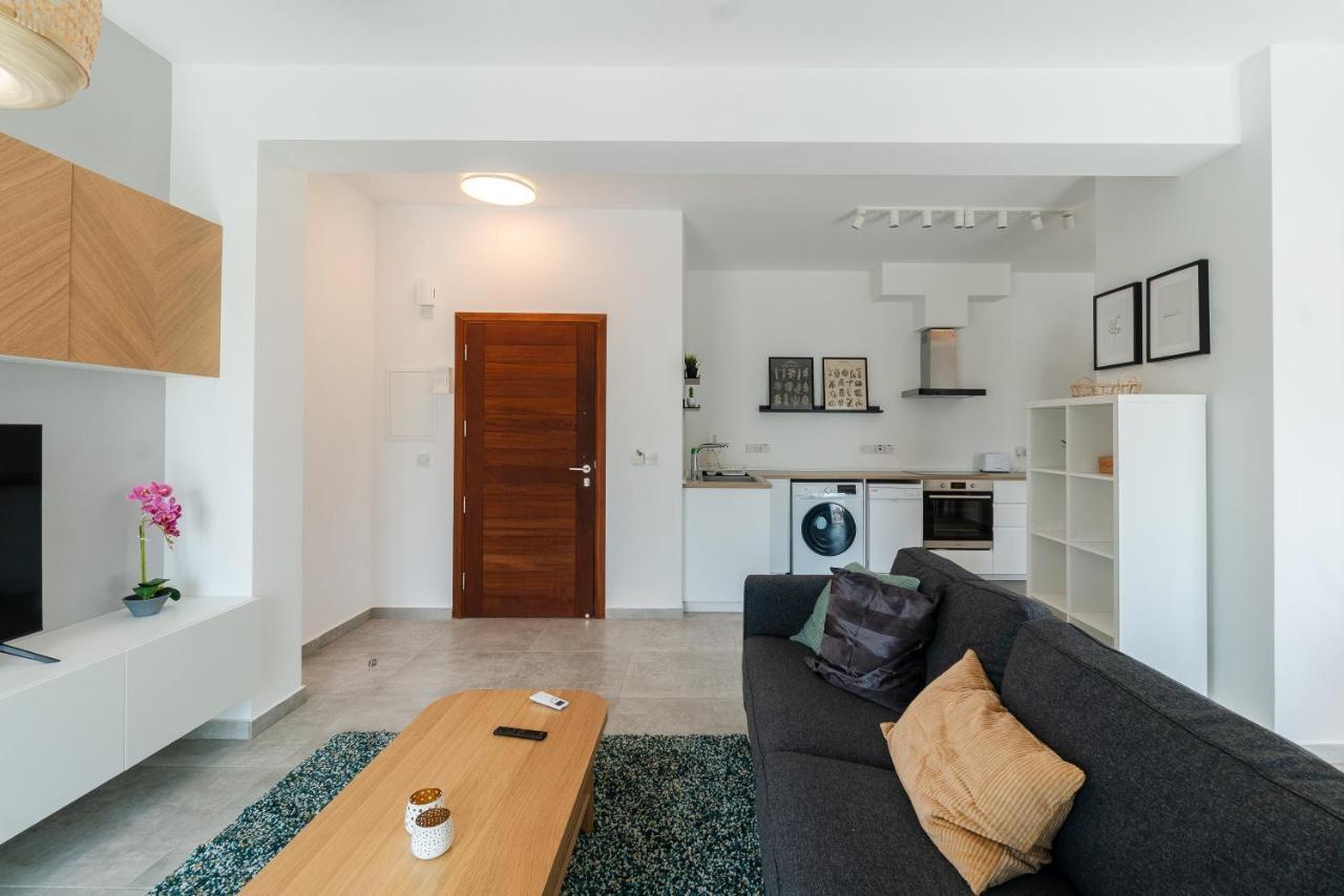 Kition City Apartments - Central Location Ларнака Екстер'єр фото