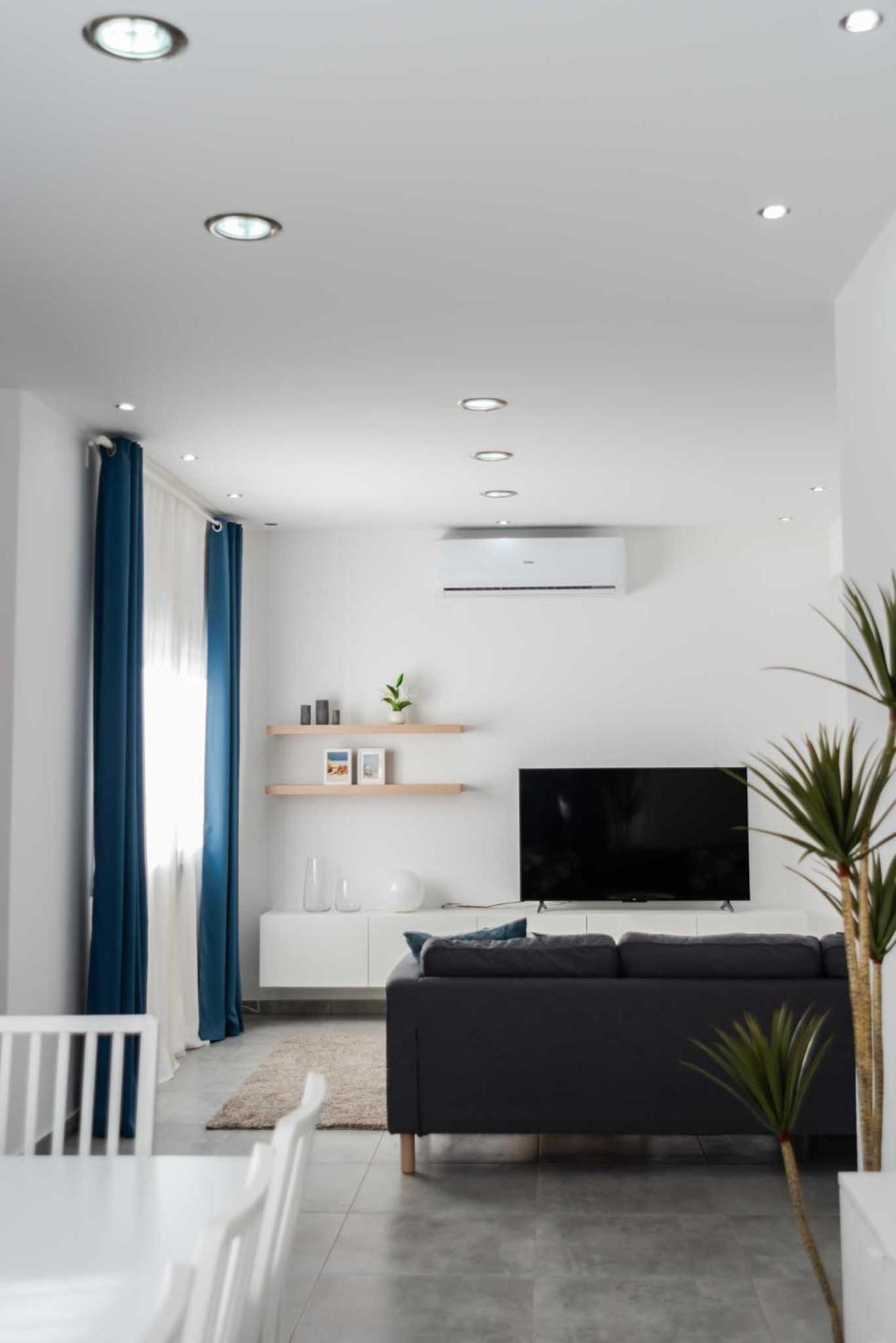 Kition City Apartments - Central Location Ларнака Екстер'єр фото