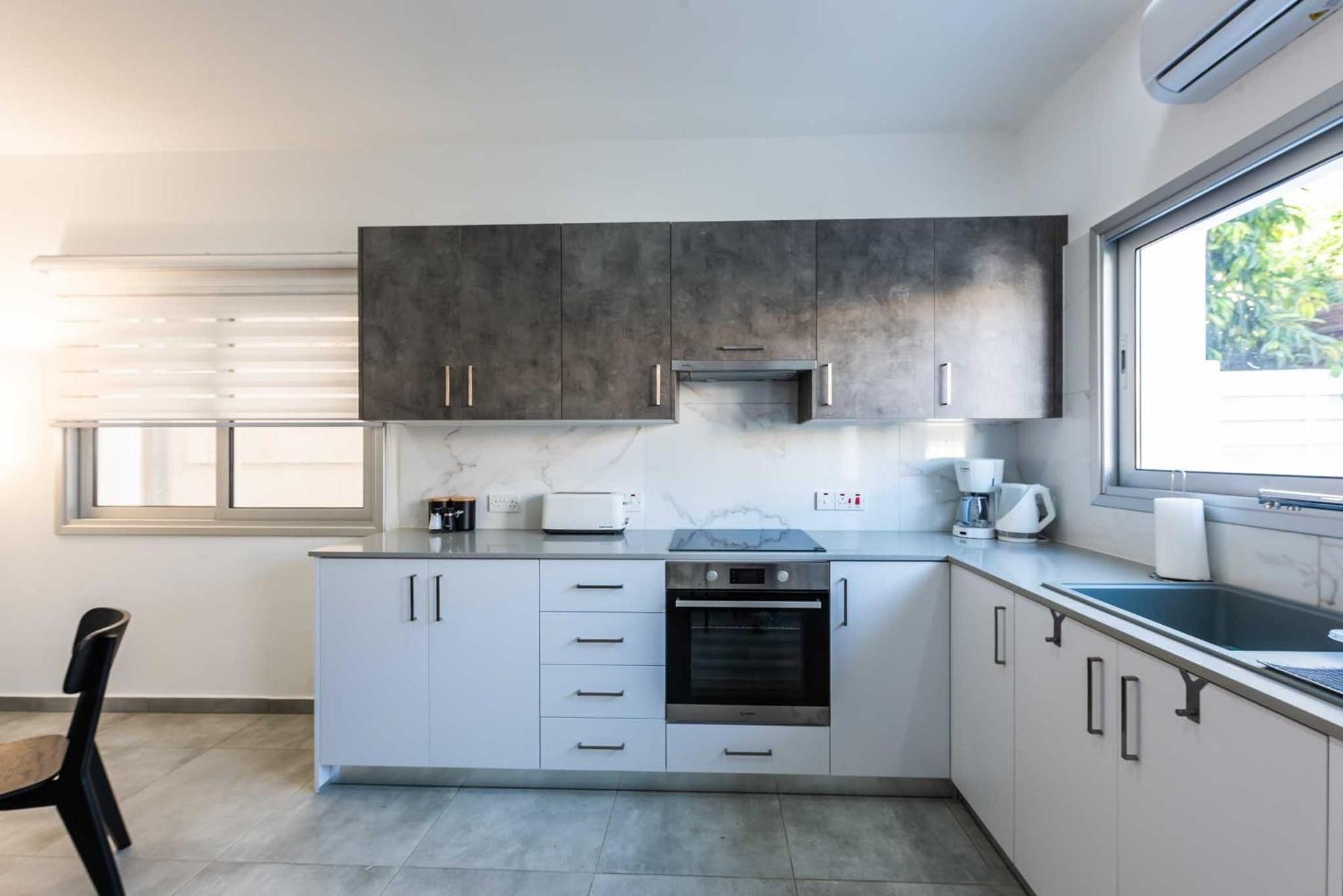 Kition City Apartments - Central Location Ларнака Екстер'єр фото