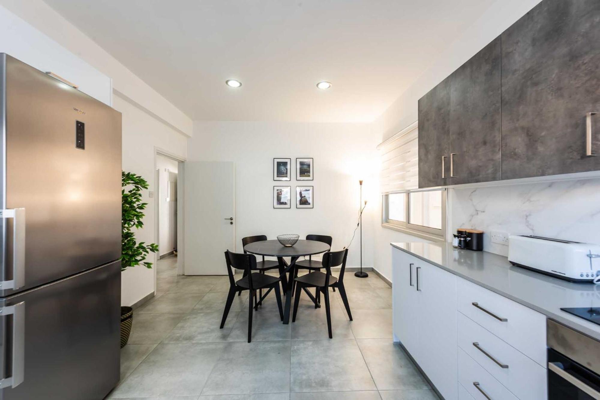 Kition City Apartments - Central Location Ларнака Екстер'єр фото